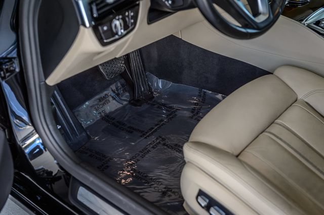 Used 2017 BMW 540i RWD image 44