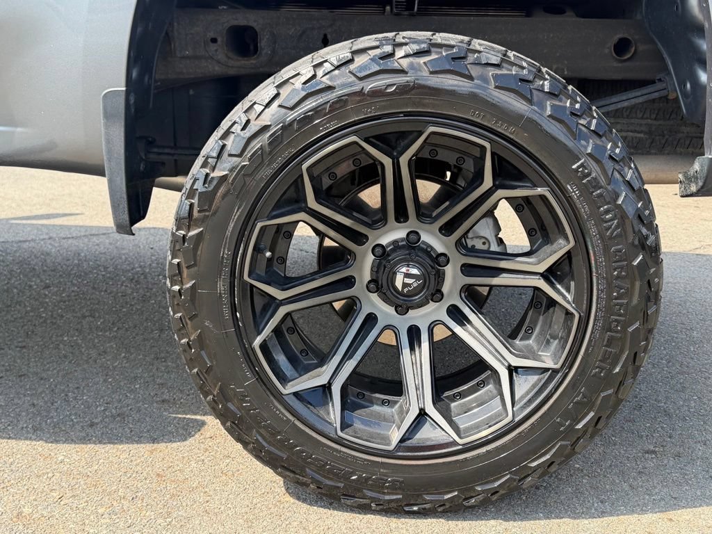 Used 2021 Chevrolet Silverado 1500 Custom Trail Boss AWD/4WD image 11