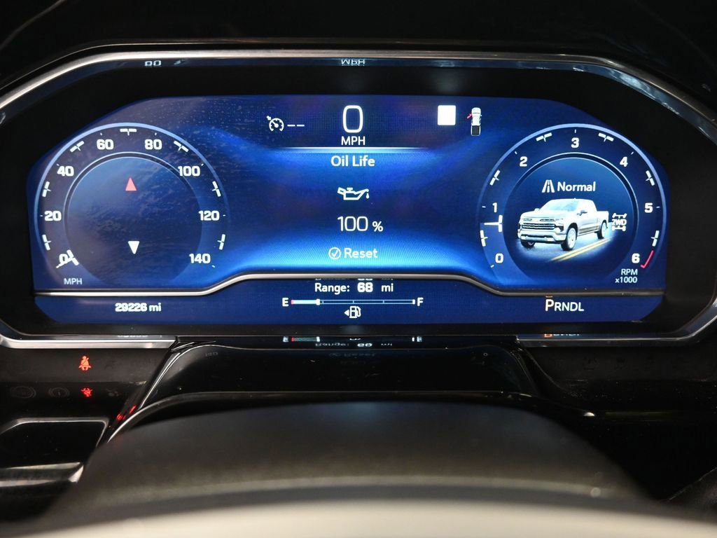 Used 2023 Chevrolet Silverado 1500 LT image 30