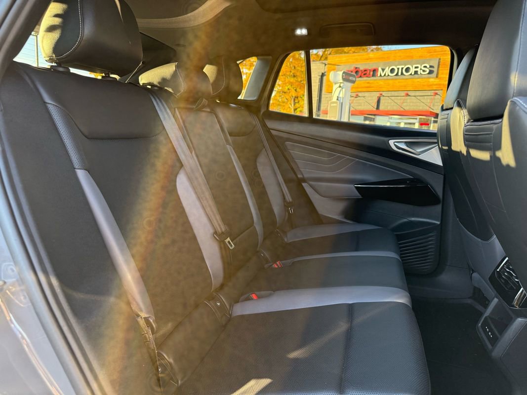 Used 2023 Volkswagen ID.4 Pro S image 34