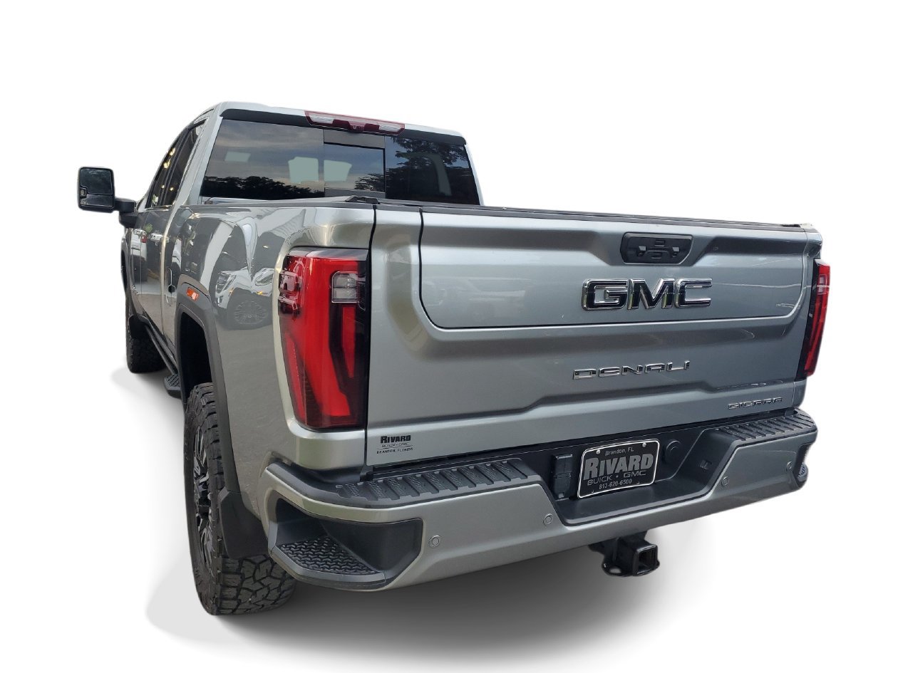 Used 2024 GMC Sierra 2500 Denali Ultimate AWD/4WD image 3
