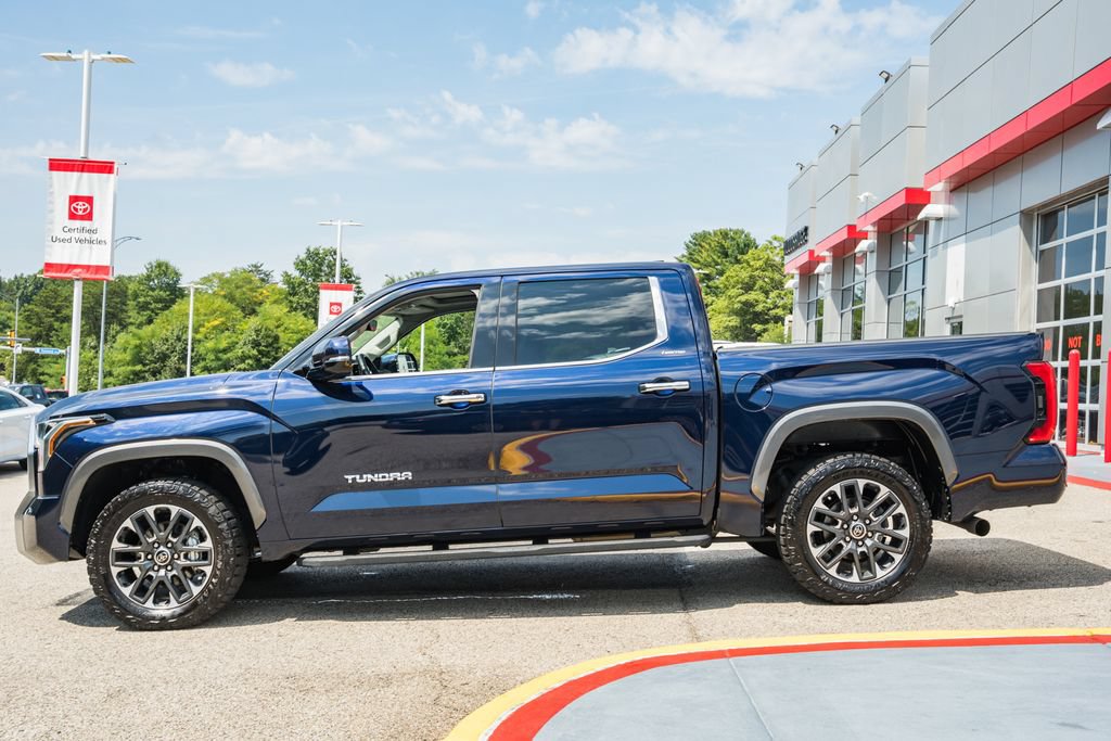 Used 2023 Toyota Tundra Limited w/ Power Package AWD/4WD image 4