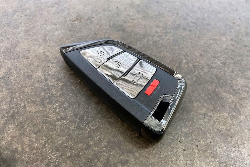 Used 2021 Honda Insight EX image 11