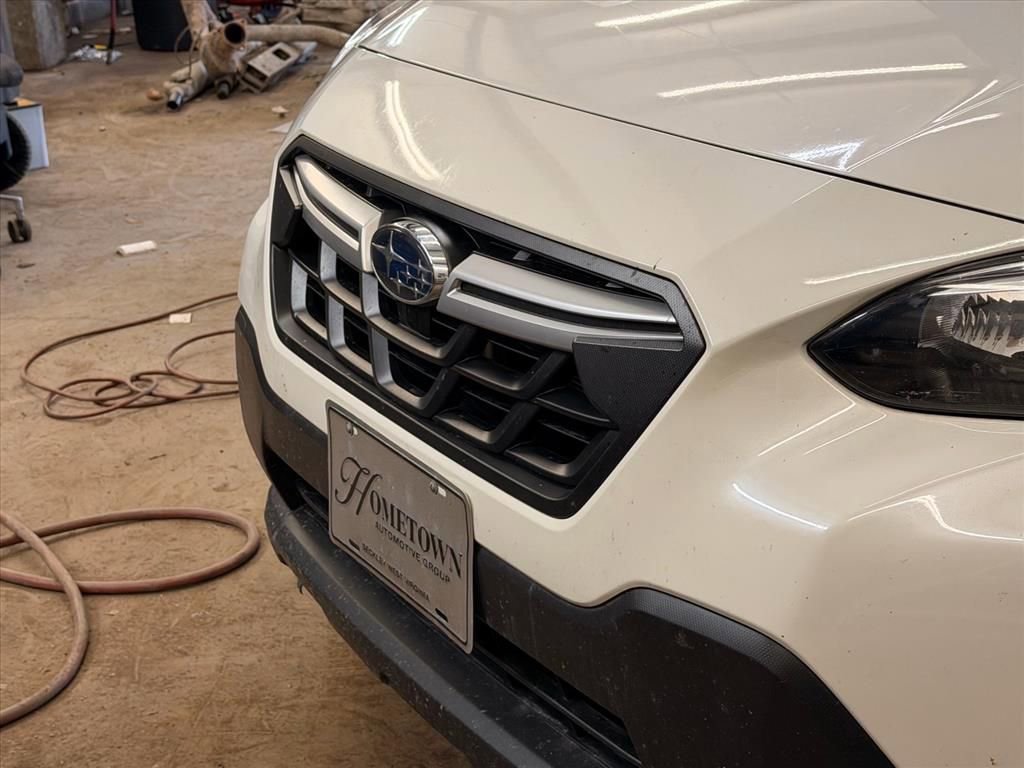 Used 2021 Subaru Crosstrek 2.0i image 5