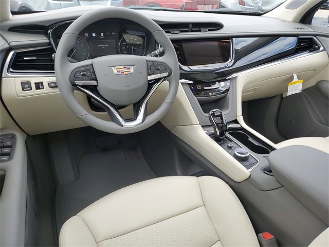 New 2025 Cadillac XT6 Premium Luxury w/ Technology Package image 9