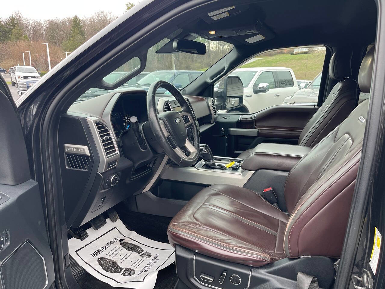 Used 2015 Ford F150 Platinum w/ Equipment Group 701A Luxury AWD/4WD image 22