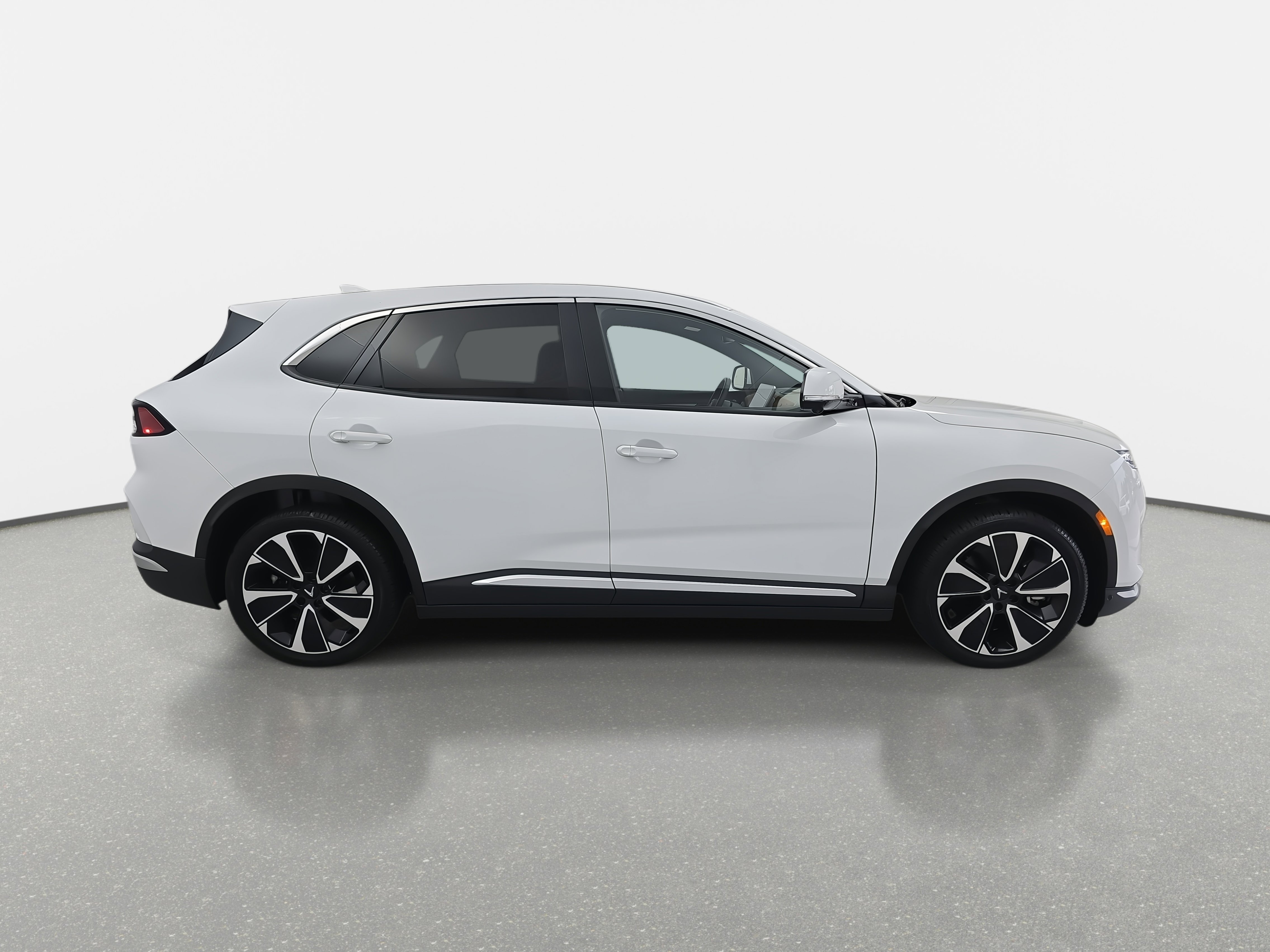 New 2025 VinFast VF 8 Plus image 4