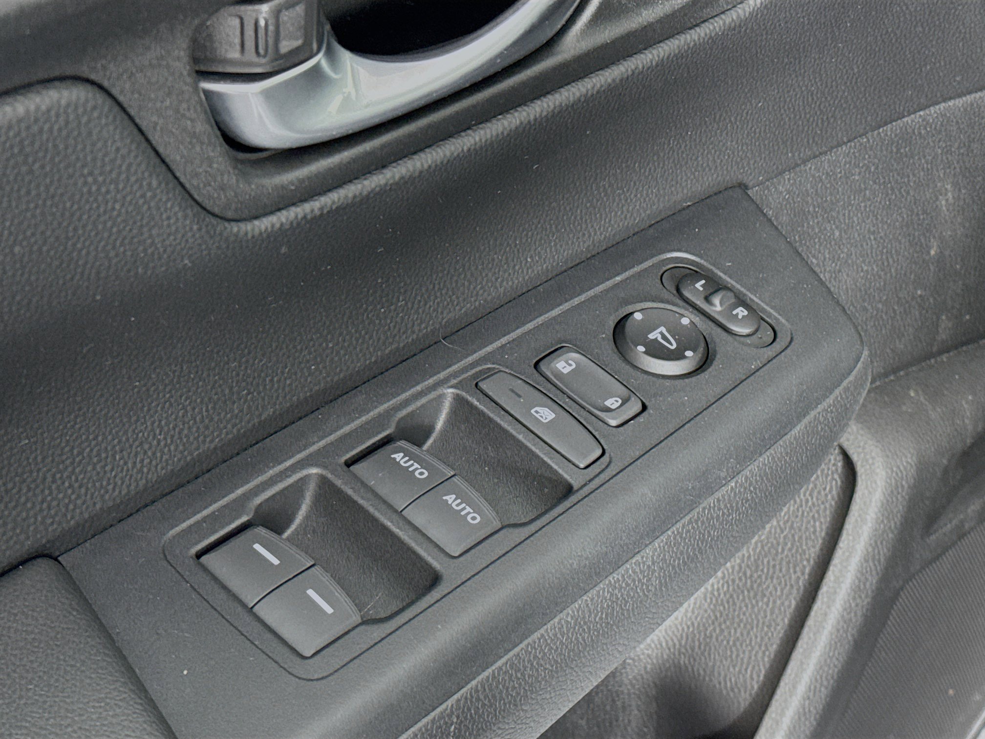 Certified 2024 Honda CR-V Sport image 17