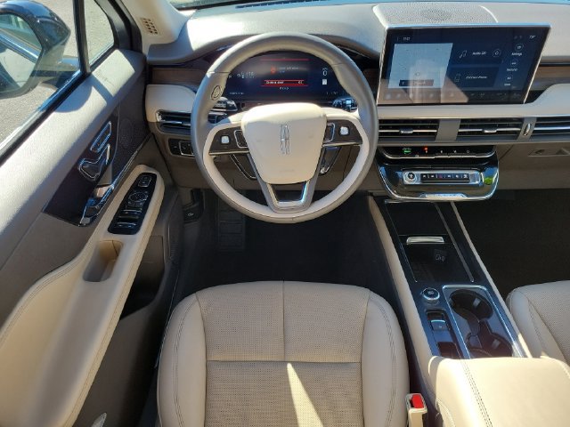 Certified 2024 Lincoln Corsair Reserve w/ Equipment Group 201A AWD/4WD image 26
