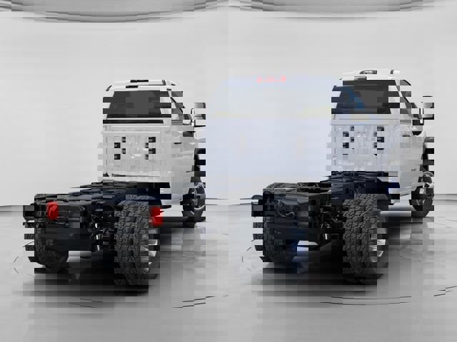 New 2026 GMC Sierra 3500 Pro w/ Convenience Package image 4