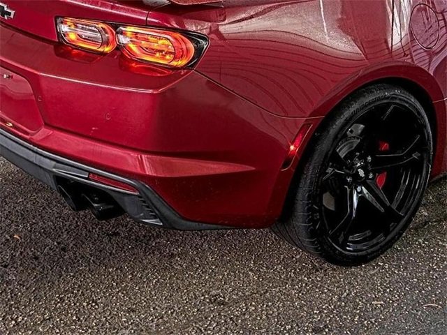 Used 2020 Chevrolet Camaro SS image 33