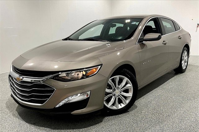 Used 2023 Chevrolet Malibu LT image 3