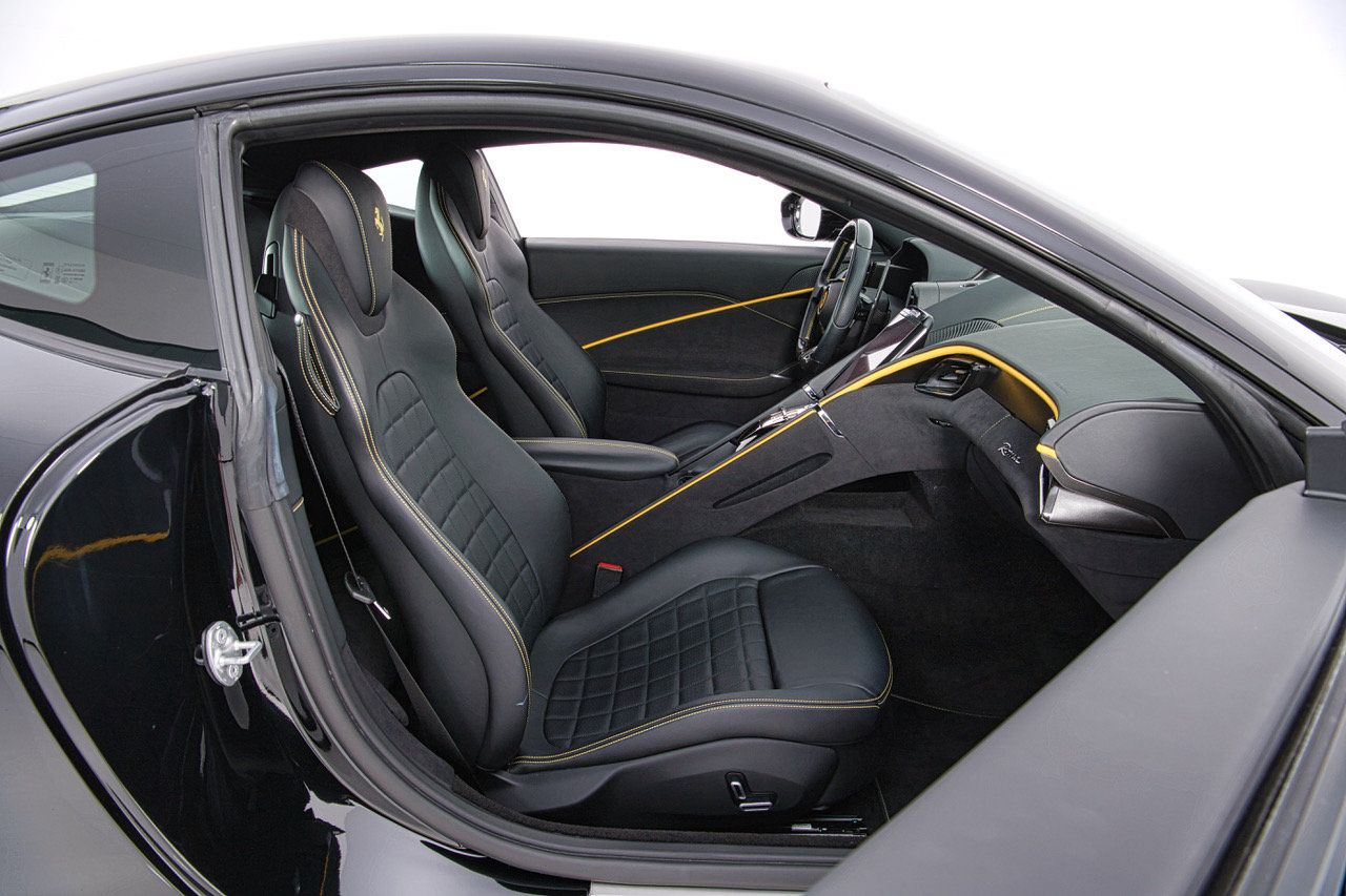Certified 2021 Ferrari Roma RWD image 13