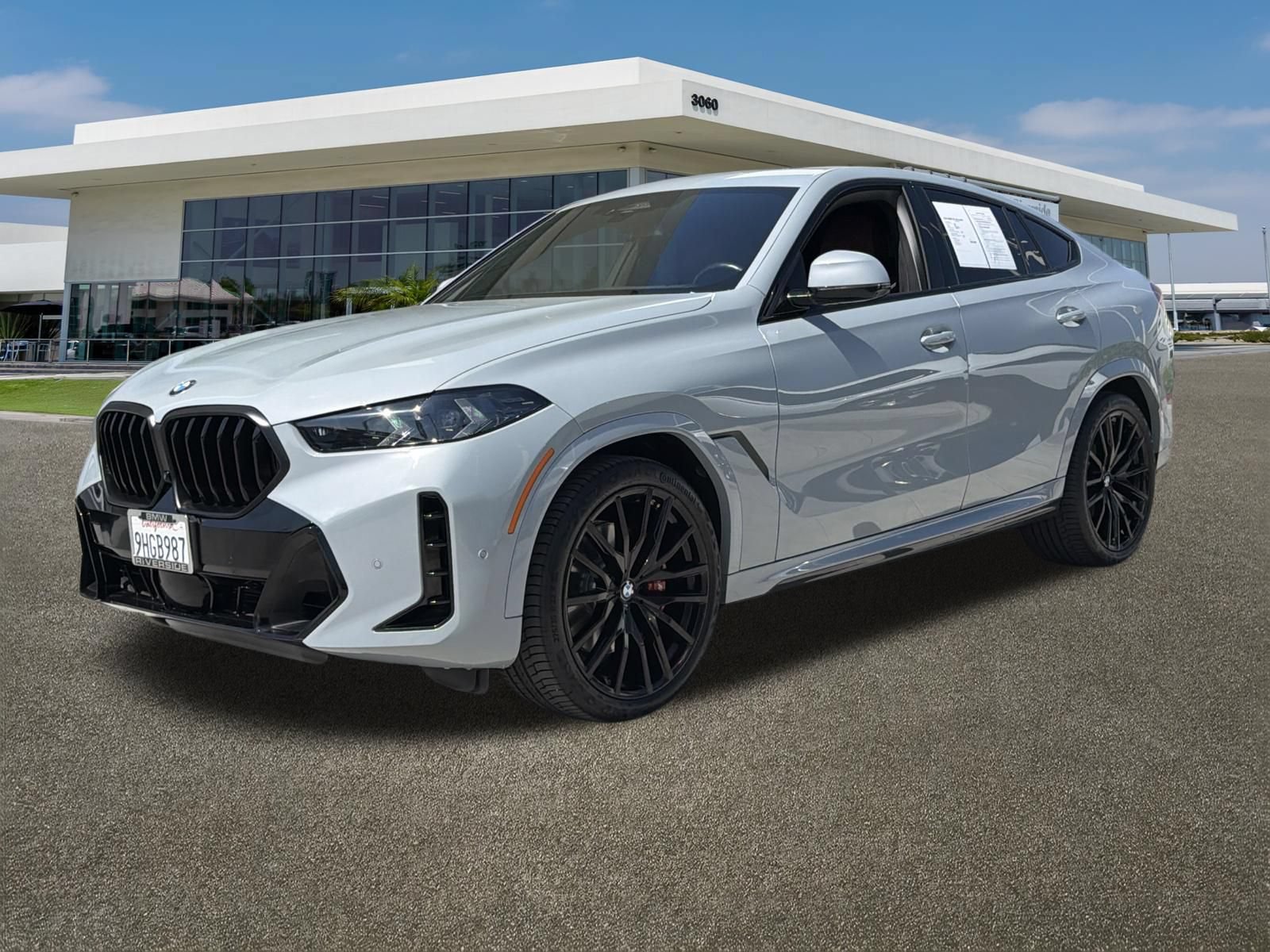 Certified 2024 BMW X6 xDrive40i w/ Executive Package AWD/4WD image 5