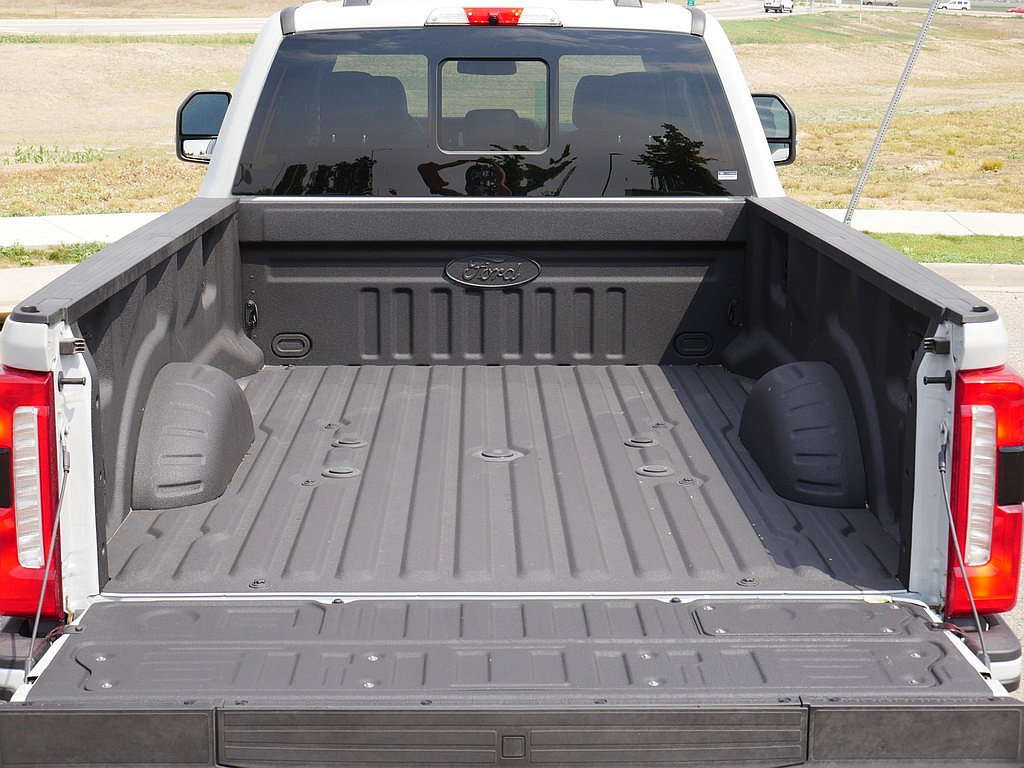 New 2026 Ford F350 Lariat w/ Black Appearance Package AWD/4WD image 40