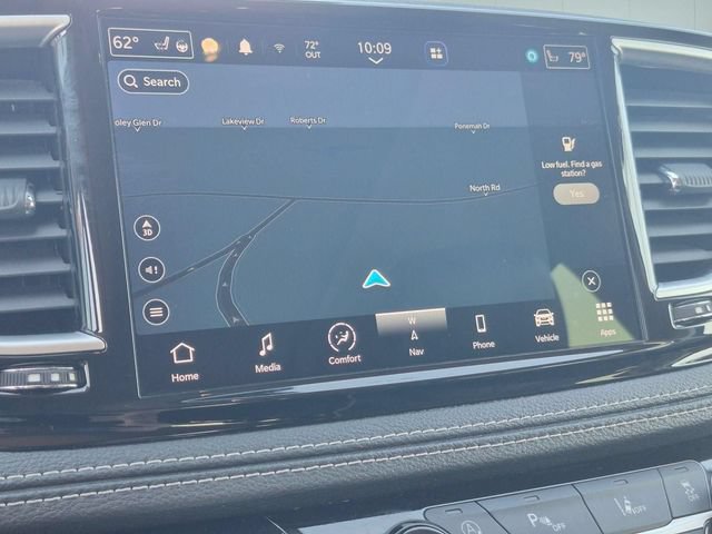 Used 2023 Chrysler Pacifica Limited FWD image 25
