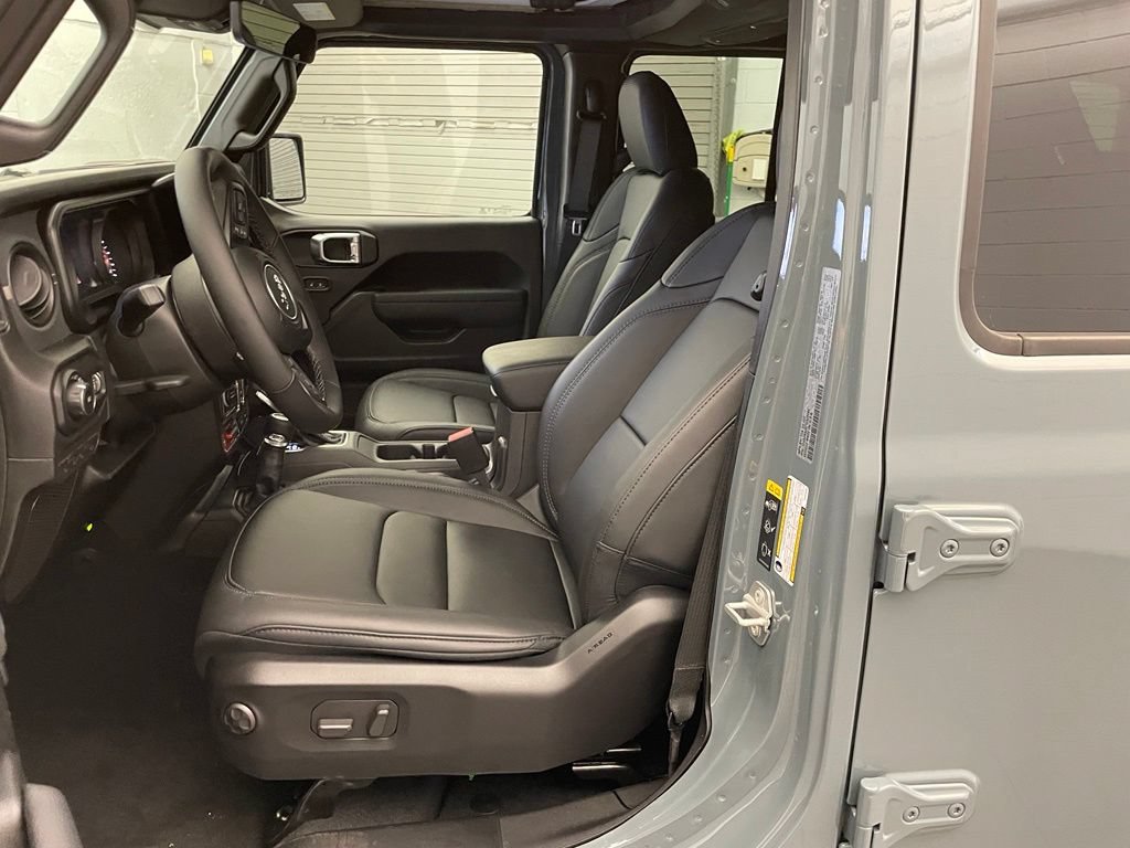 New 2026 Jeep Wrangler Unlimited Rubicon 392 AWD/4WD image 17