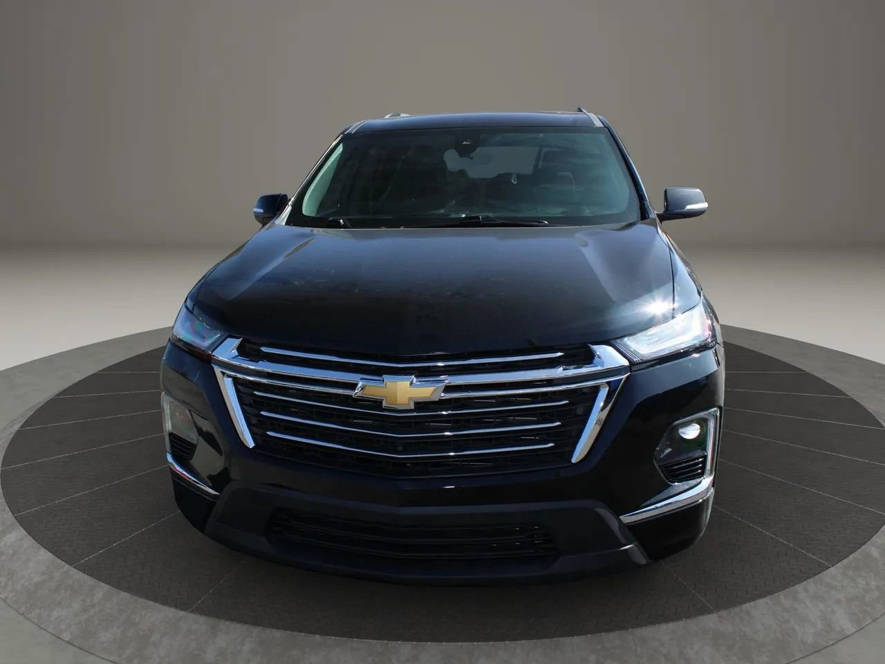 Used 2022 Chevrolet Traverse High Country image 2