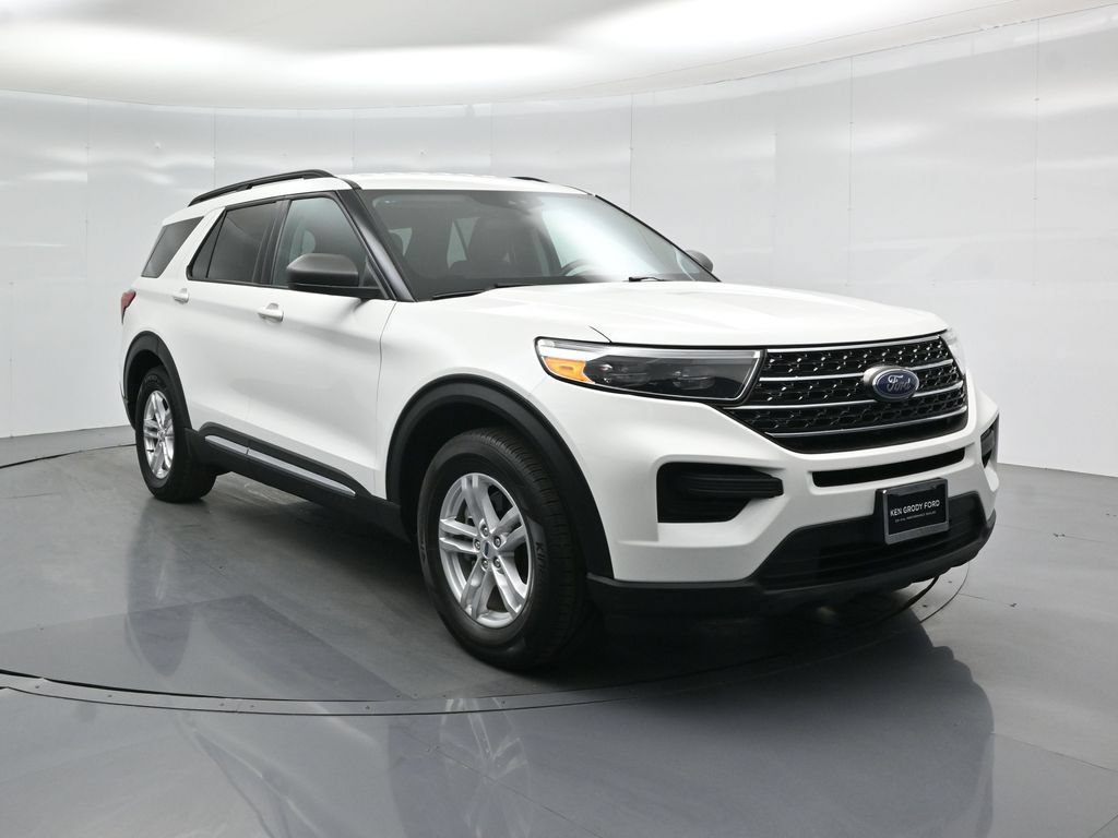 Certified 2023 Ford Explorer XLT RWD image 58