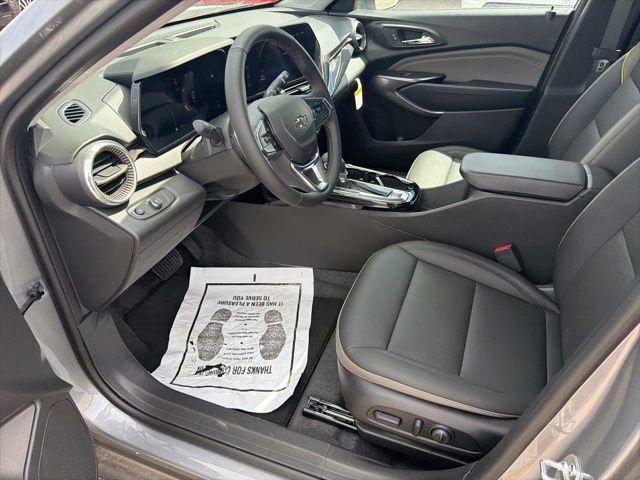 New 2026 Chevrolet Trax ACTIV w/ Driver Confidence Package FWD image 12