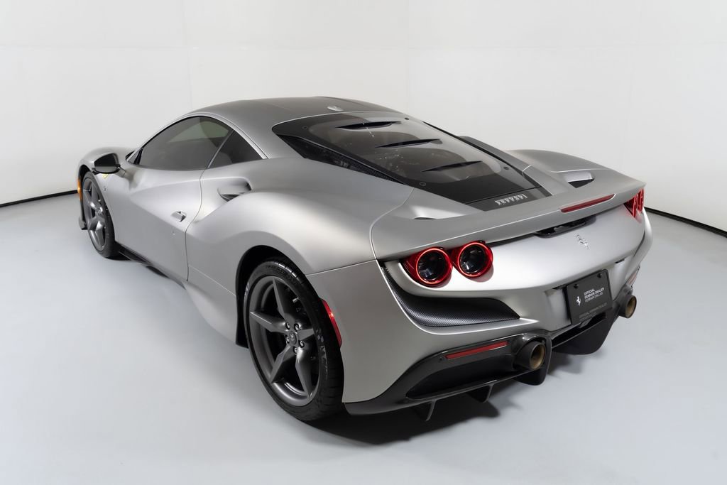 Used 2021 Ferrari F8 Tributo image 15