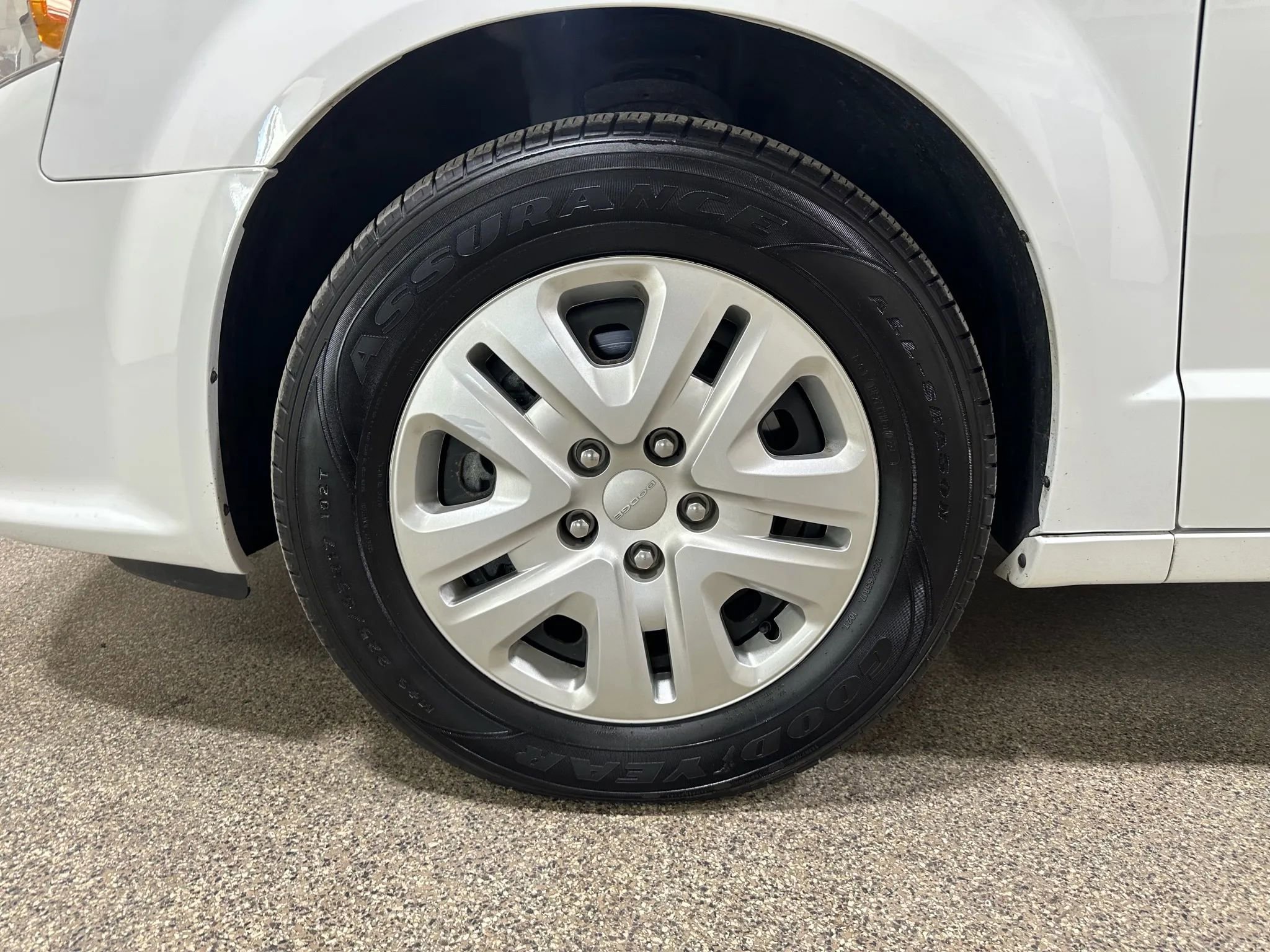Used 2019 Dodge Grand Caravan SE image 52
