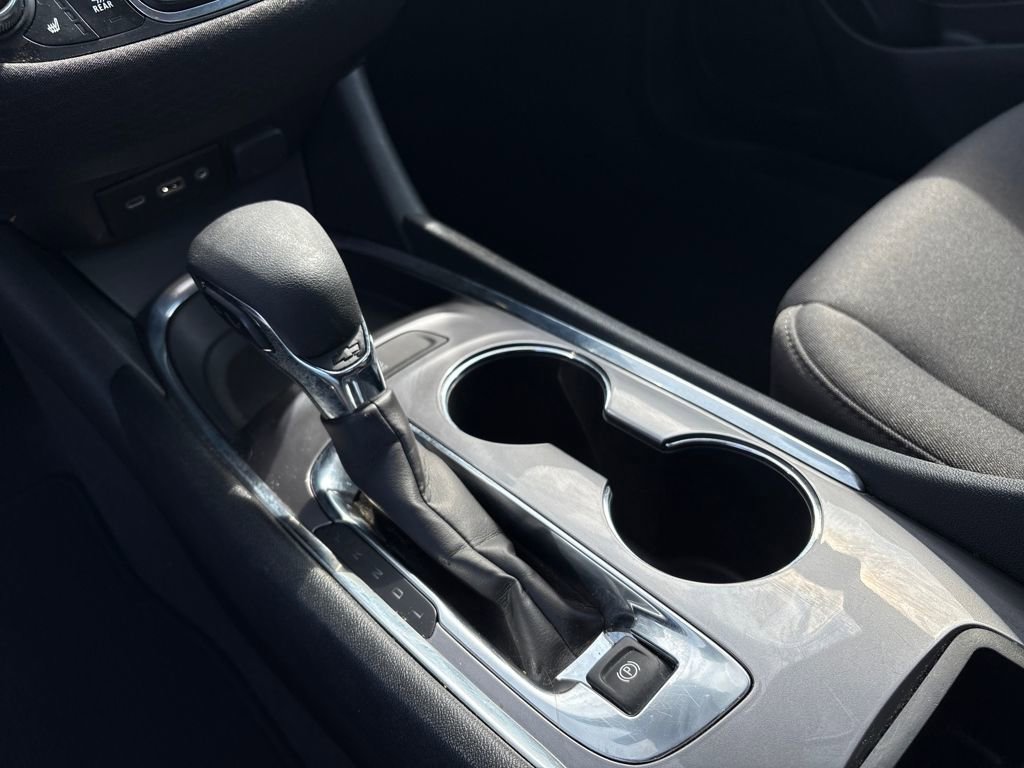 Used 2023 Chevrolet Malibu LT image 27