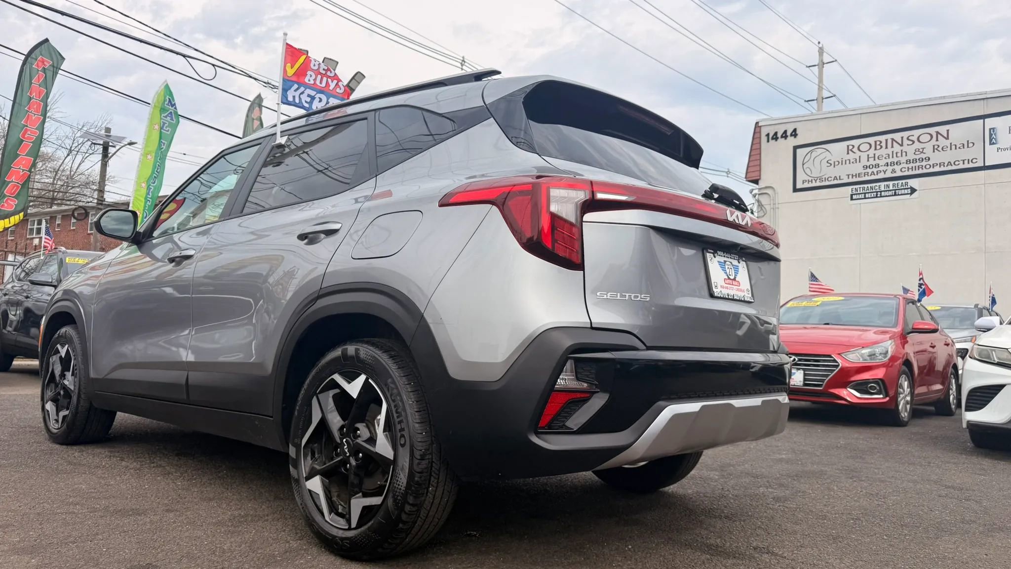 Used 2025 Kia Seltos S FWD image 8