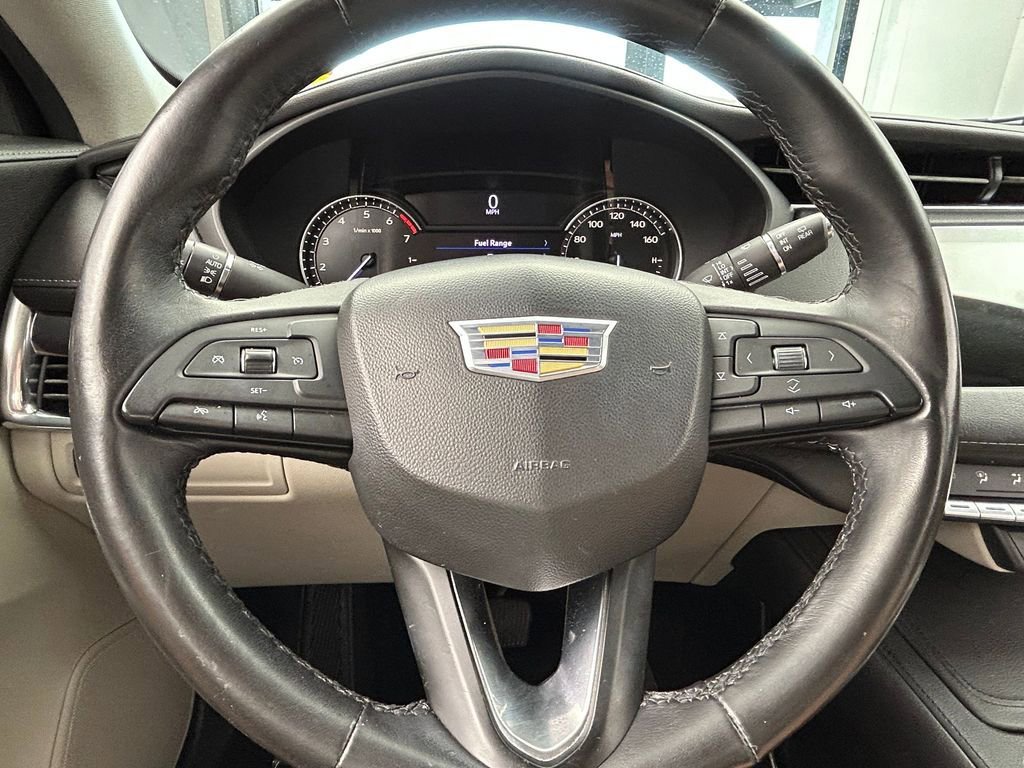 Used 2019 Cadillac XT4 Luxury image 30