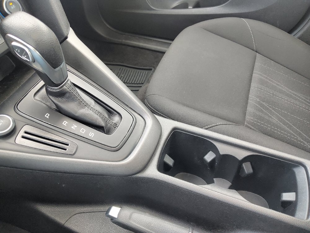 Used 2017 Ford Focus SEL w/ Interior Protection Package FWD image 26