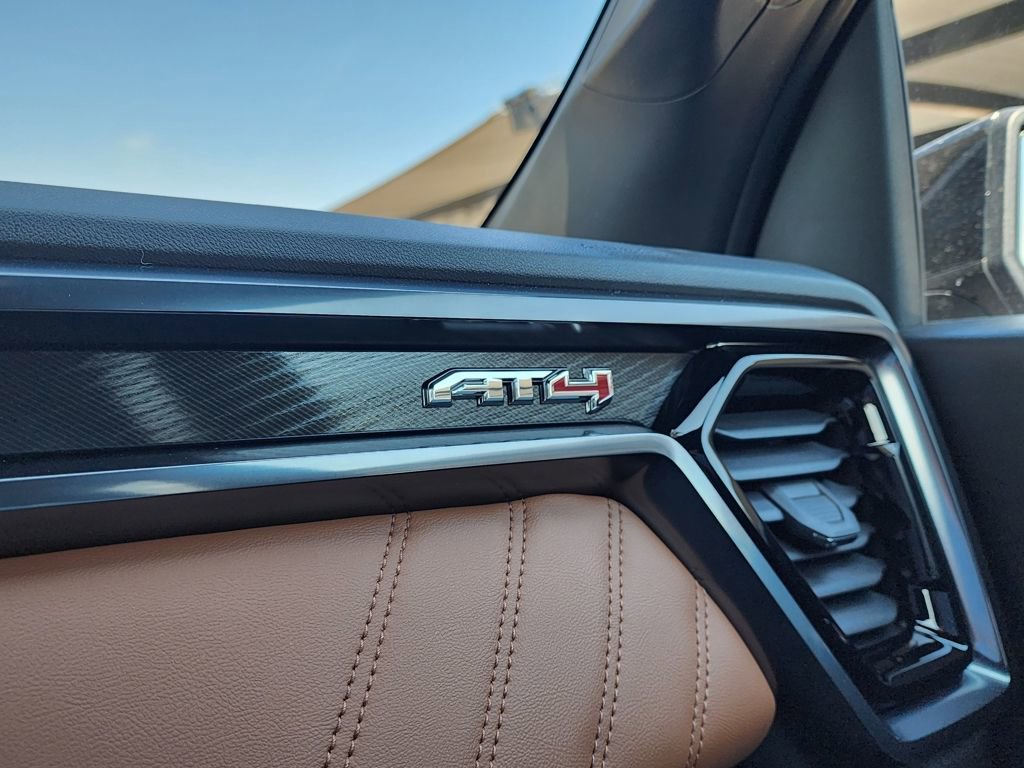 New 2026 GMC Canyon AT4 image 38