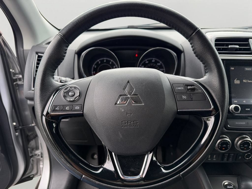 Used 2024 Mitsubishi Outlander Sport SE AWD/4WD image 18
