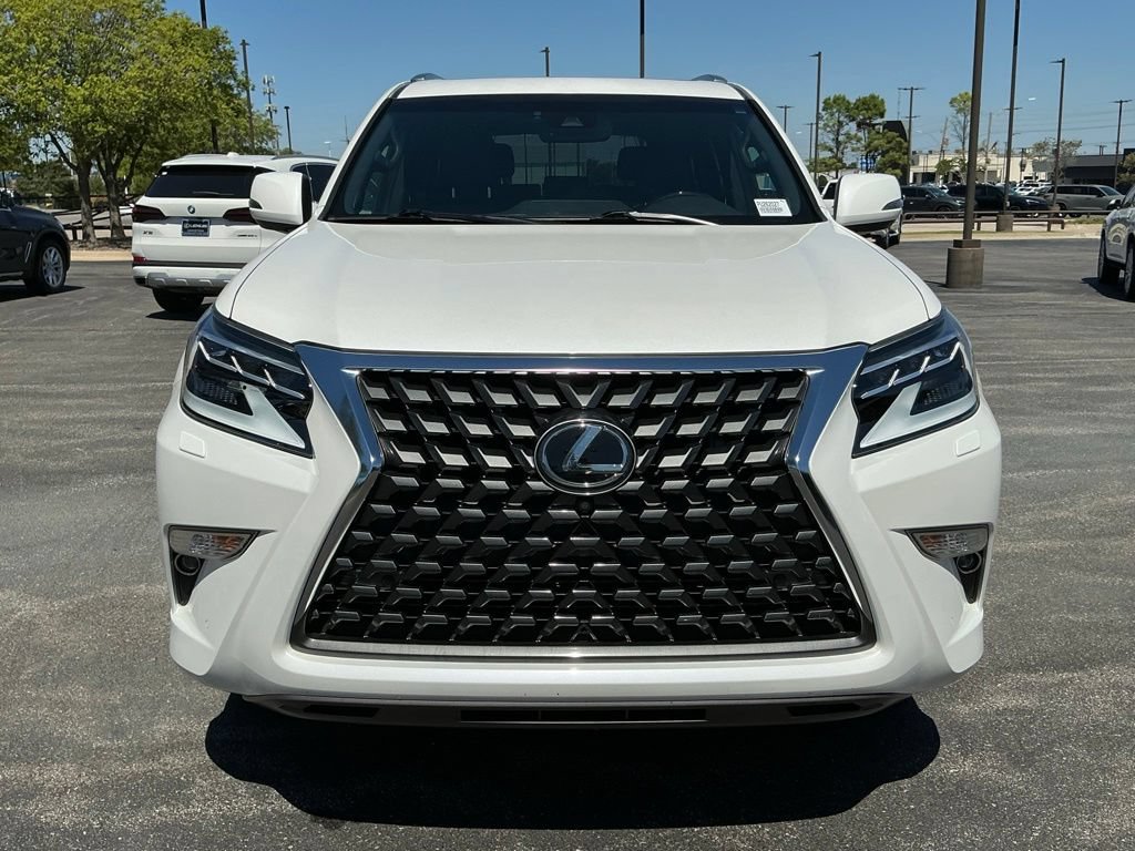 Used 2020 Lexus GX 460 Luxury w/ Accessory Package AWD/4WD image 8