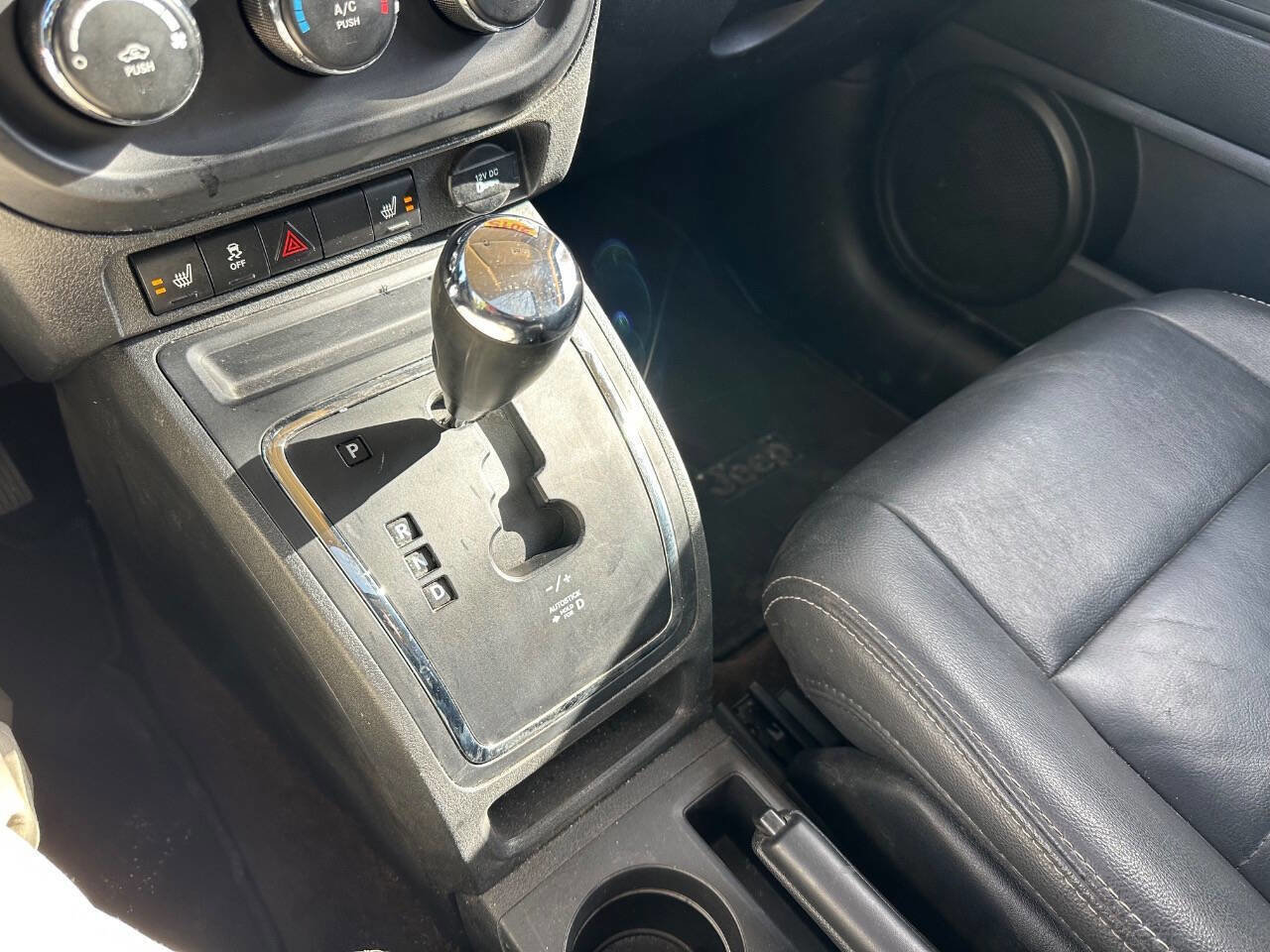 Used 2015 Jeep Patriot High Altitude image 14