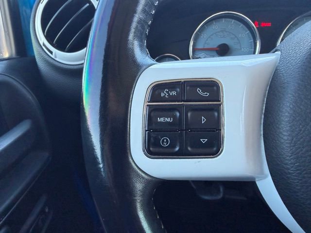 Used 2014 Jeep Wrangler Unlimited Sahara image 15