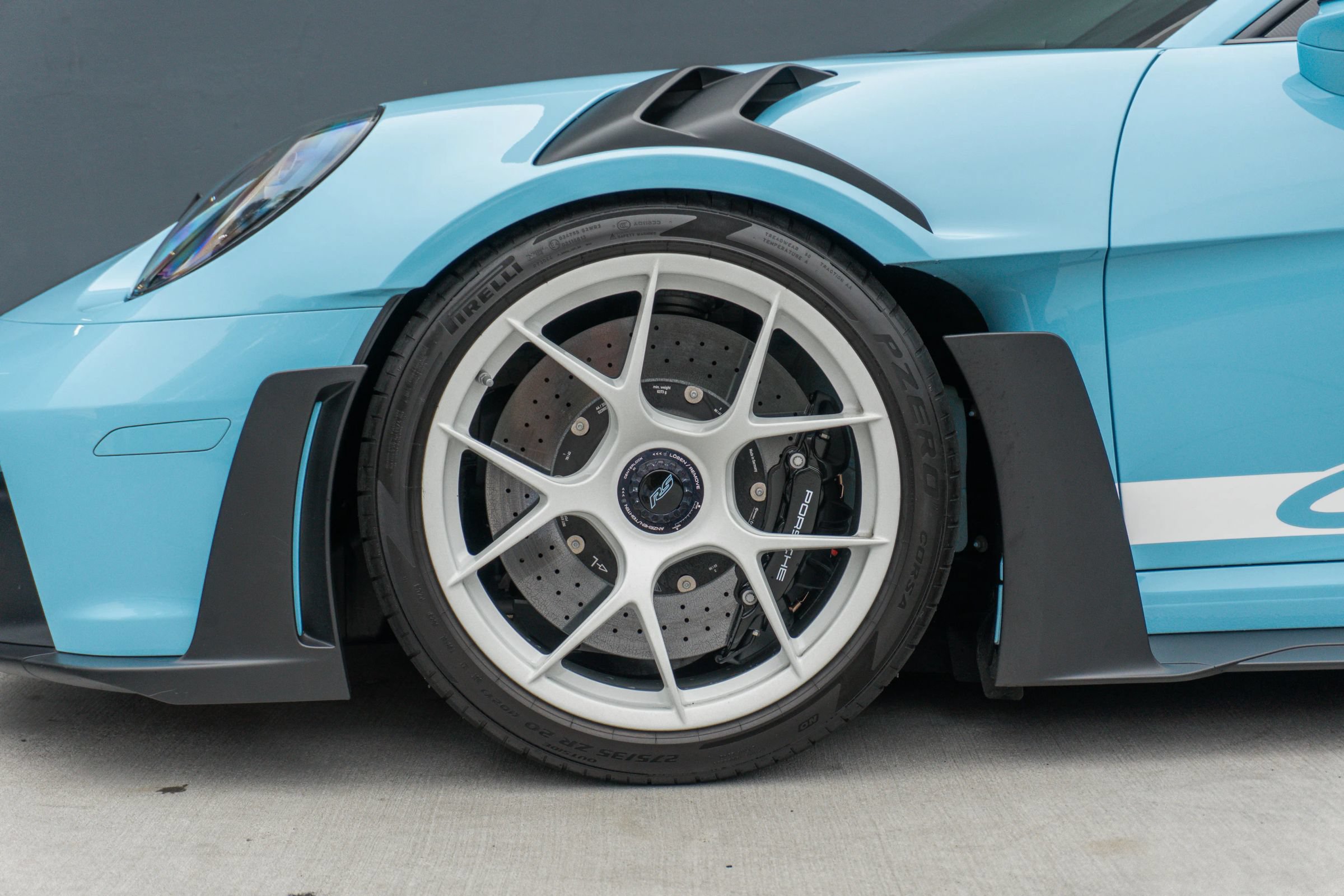 Used 2024 Porsche 911 GT3 RS RWD image 17