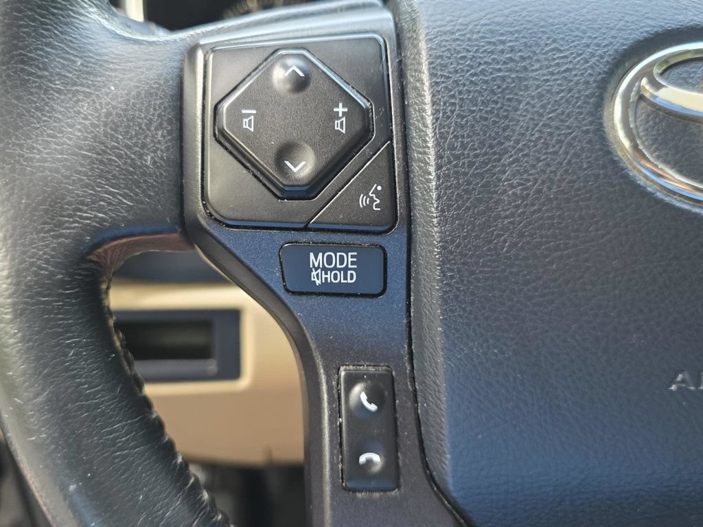 Used 2018 Toyota Sequoia Limited w/ Safety & Convenience Package RWD image 26