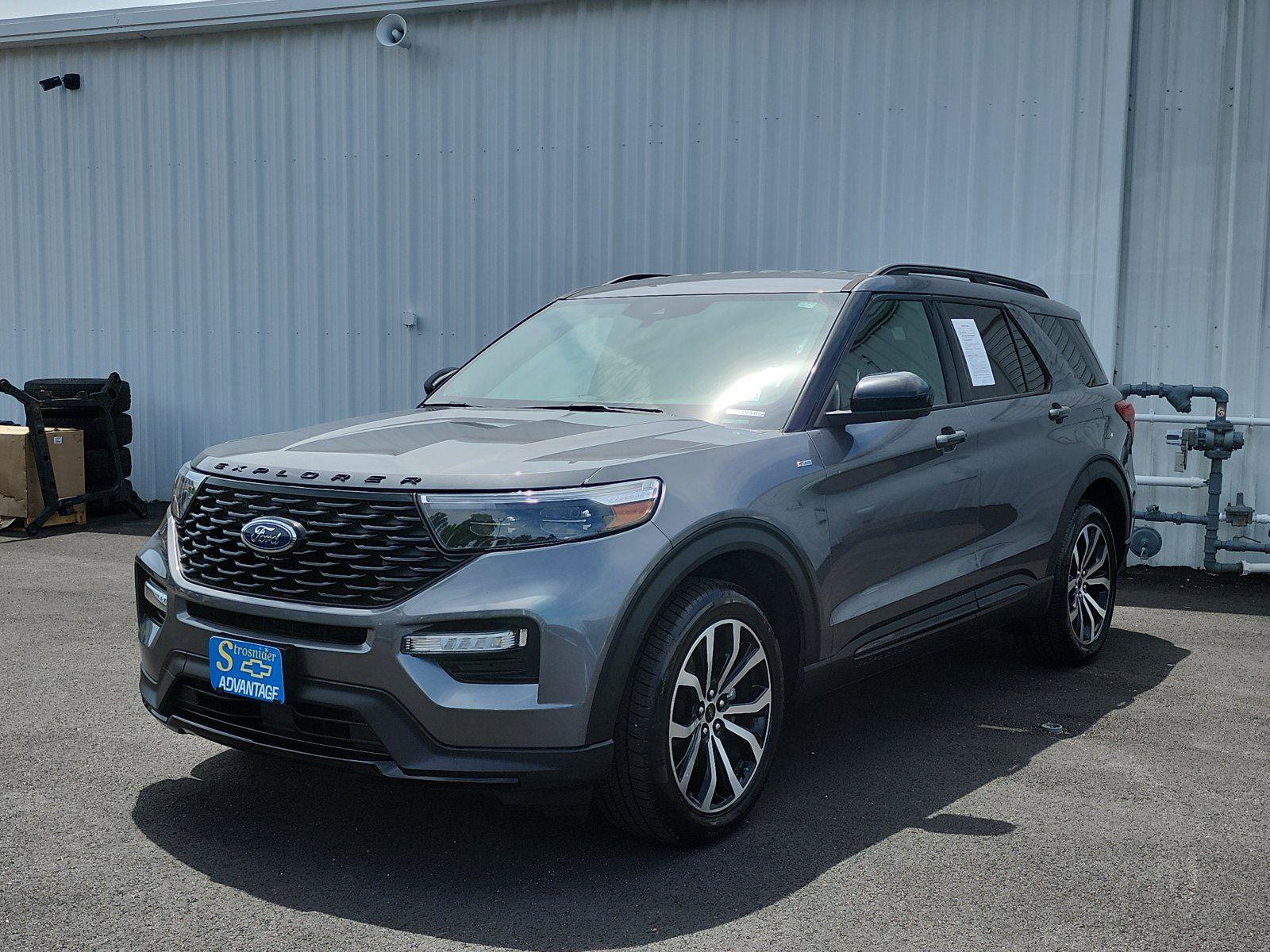 Used 2022 Ford Explorer ST-Line w/ Class IV Trailer Tow Package RWD image 1