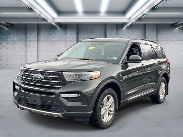 Used 2023 Ford Explorer XLT w/ Equipment Group 202A AWD/4WD video 1