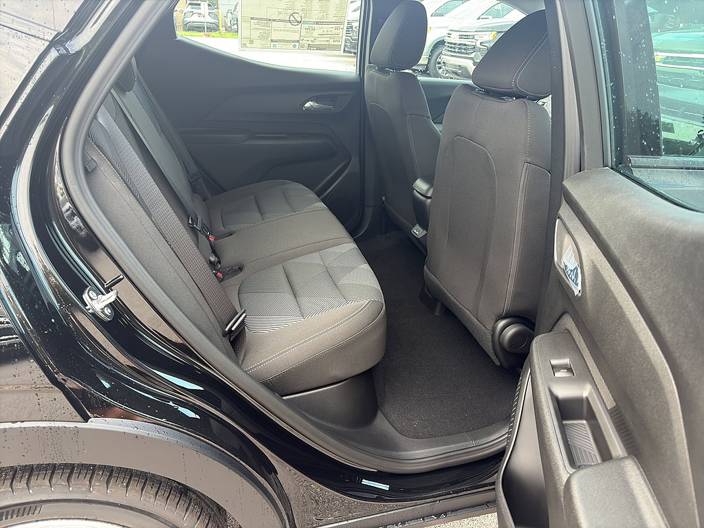 New 2027 Chevrolet Bolt LT w/ Comfort Package FWD image 13
