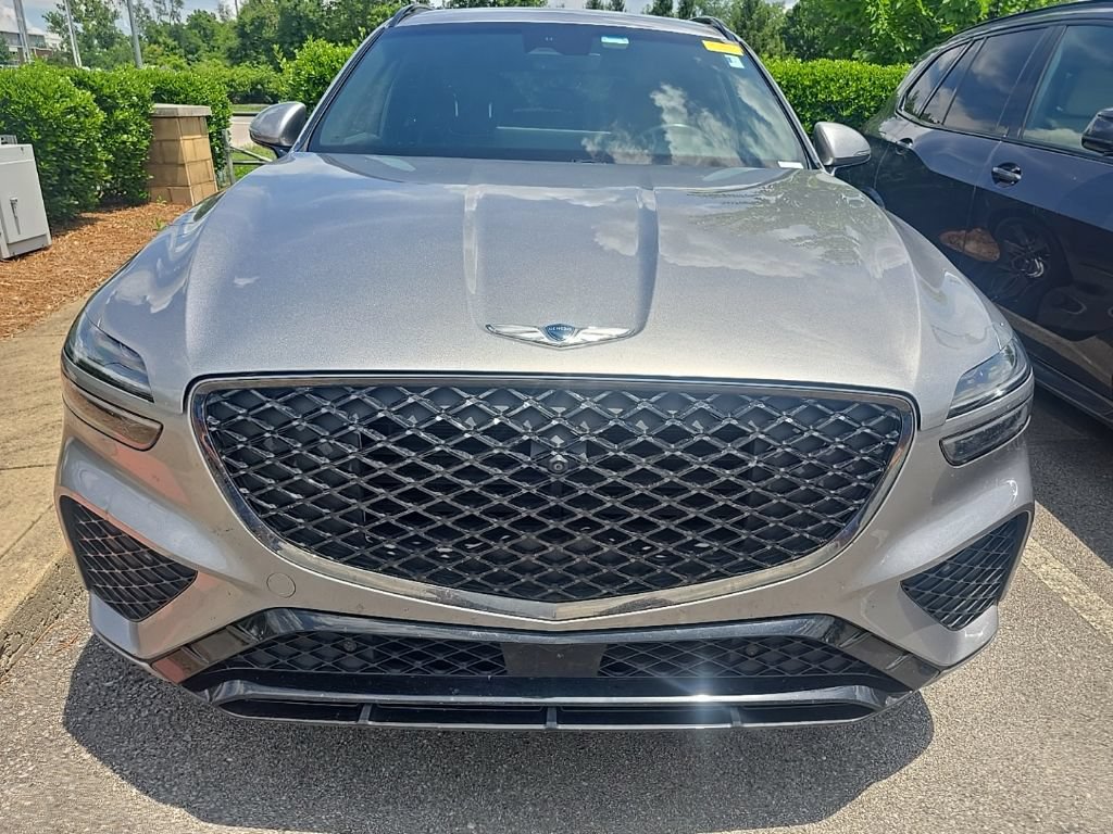 Used 2022 Genesis GV70 3.5T Sport w/ Sport Advanced Package AWD/4WD image 3