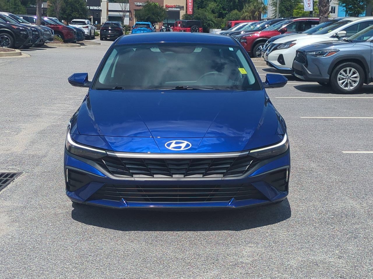 Used 2024 Hyundai Elantra SEL FWD image 9