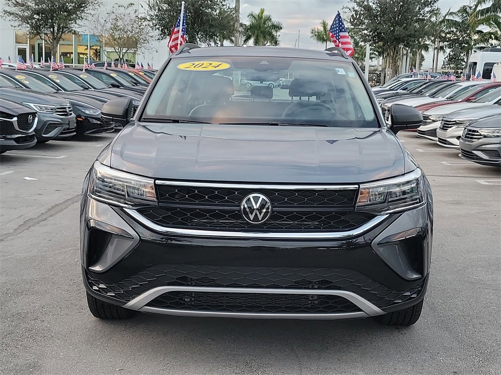 Certified 2024 Volkswagen Taos S image 2