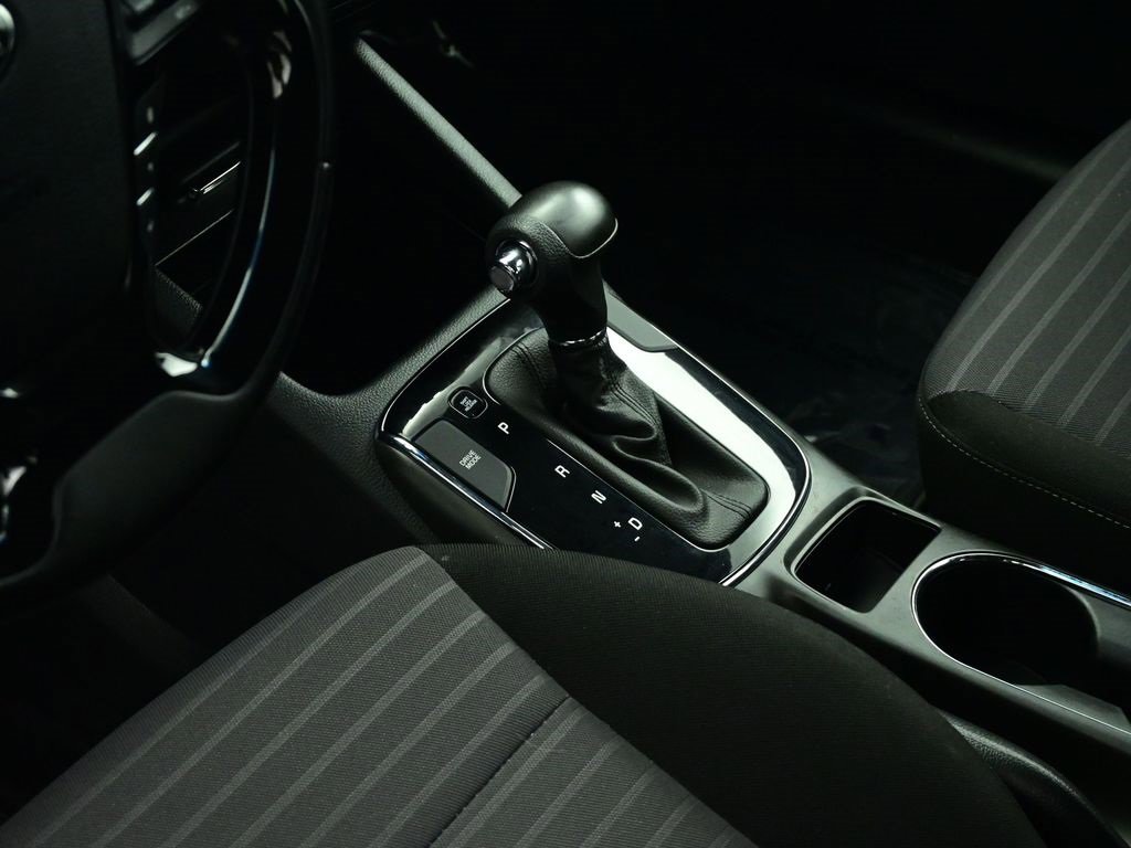 Used 2018 Kia Forte S image 18