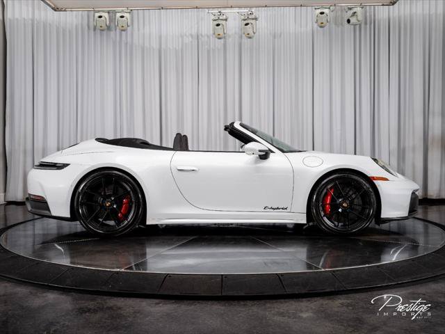 Used 2026 Porsche 911 GTS image 18
