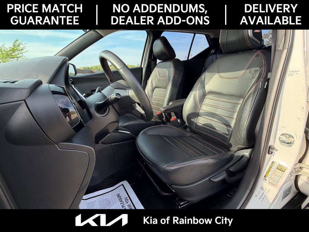 Used 2020 Nissan Kicks SR w/ SR Premium Package image 15