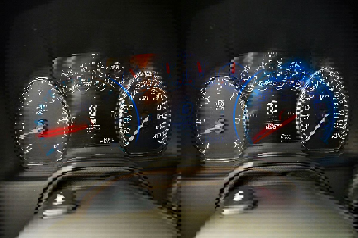 Used 2017 GMC Yukon XL Denali w/ Open Road Package image 29