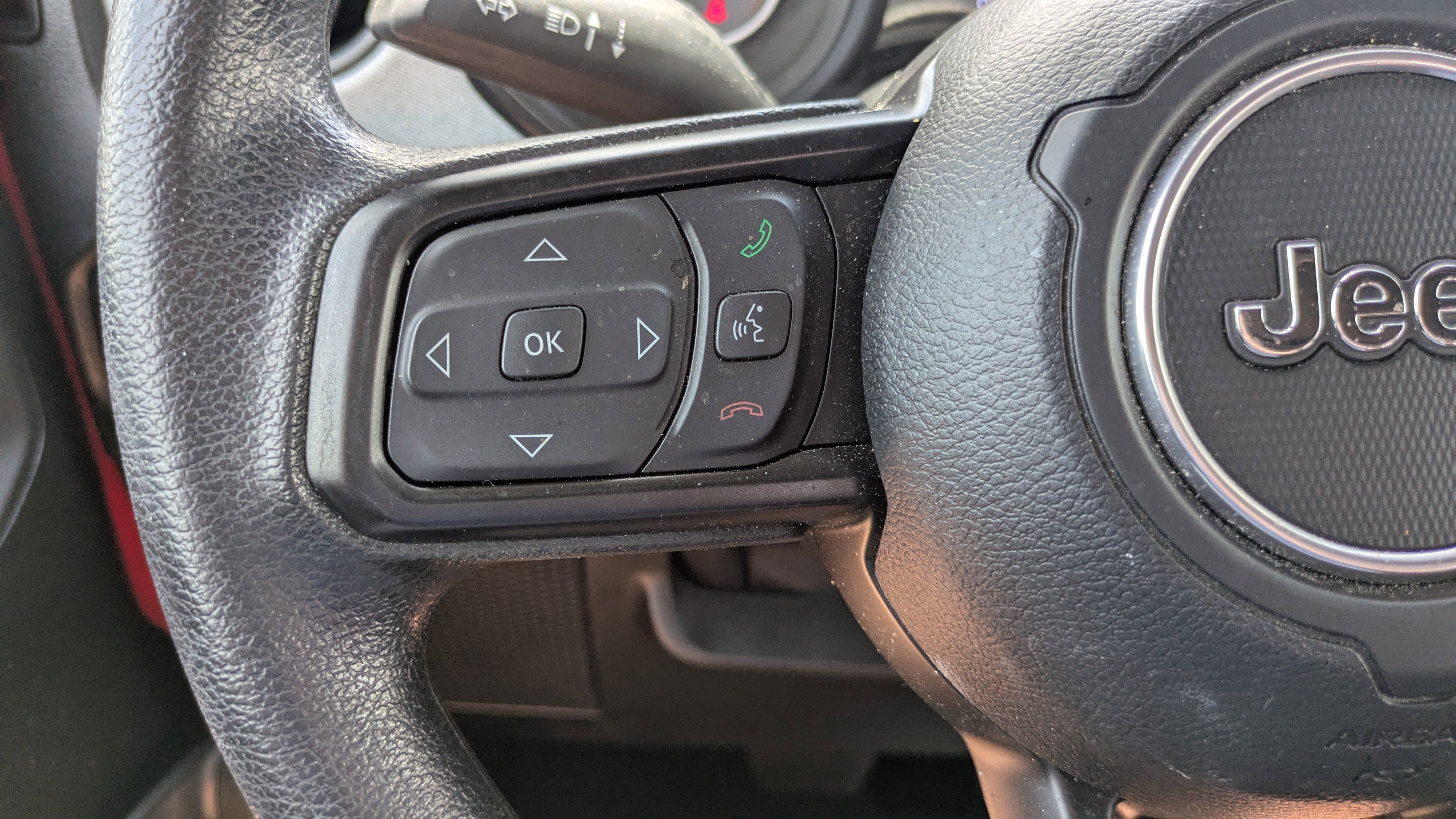 Used 2024 Jeep Wrangler Sport AWD/4WD image 17