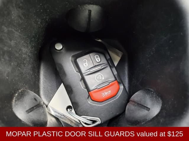 Used 2022 Jeep Wrangler Unlimited Rubicon w/ Xtreme Recon 35" Tire Package image 25