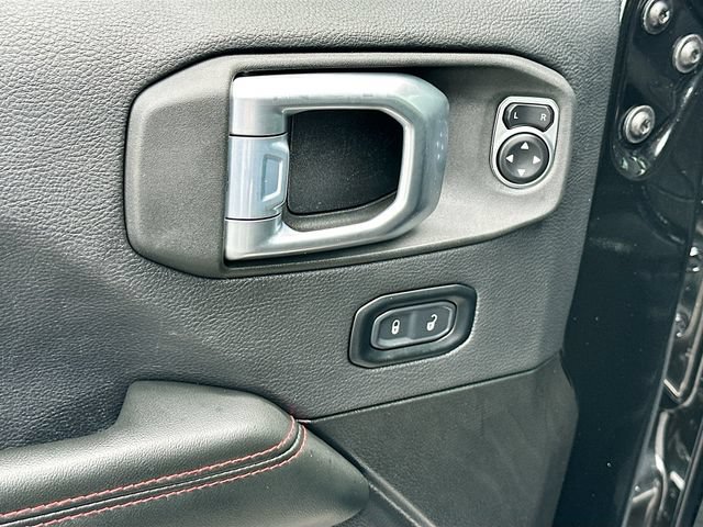 Used 2024 Jeep Wrangler Unlimited Rubicon AWD/4WD image 19